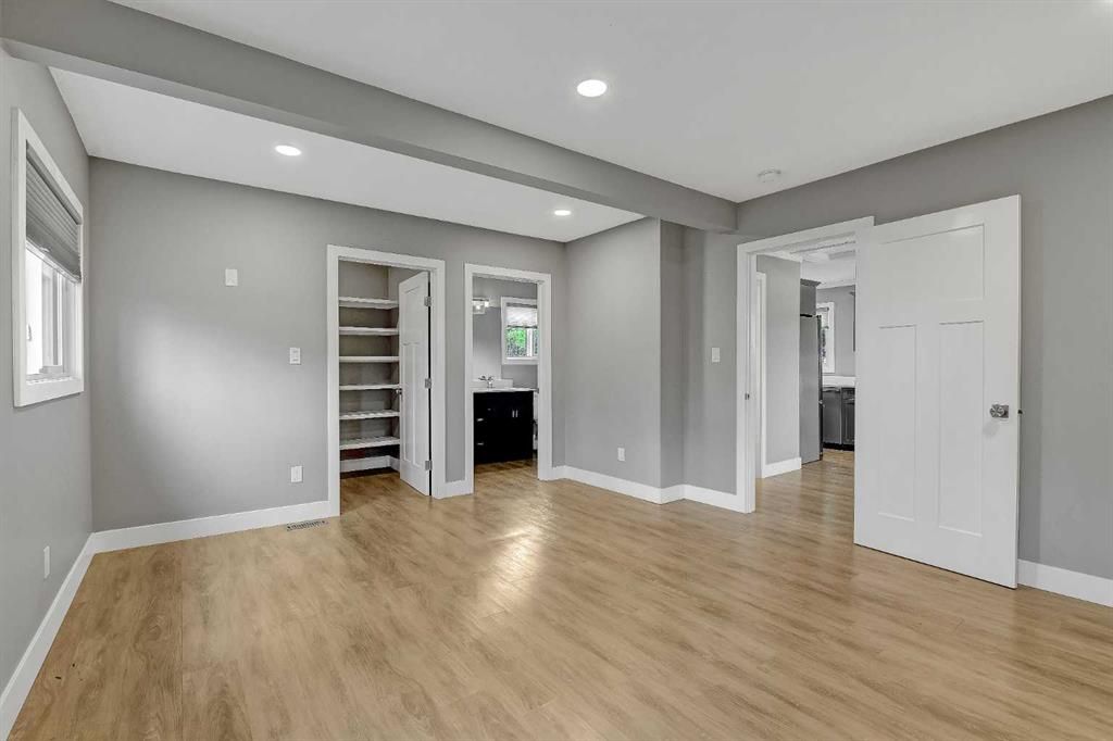 730049 Range Road 51   - Photo 12