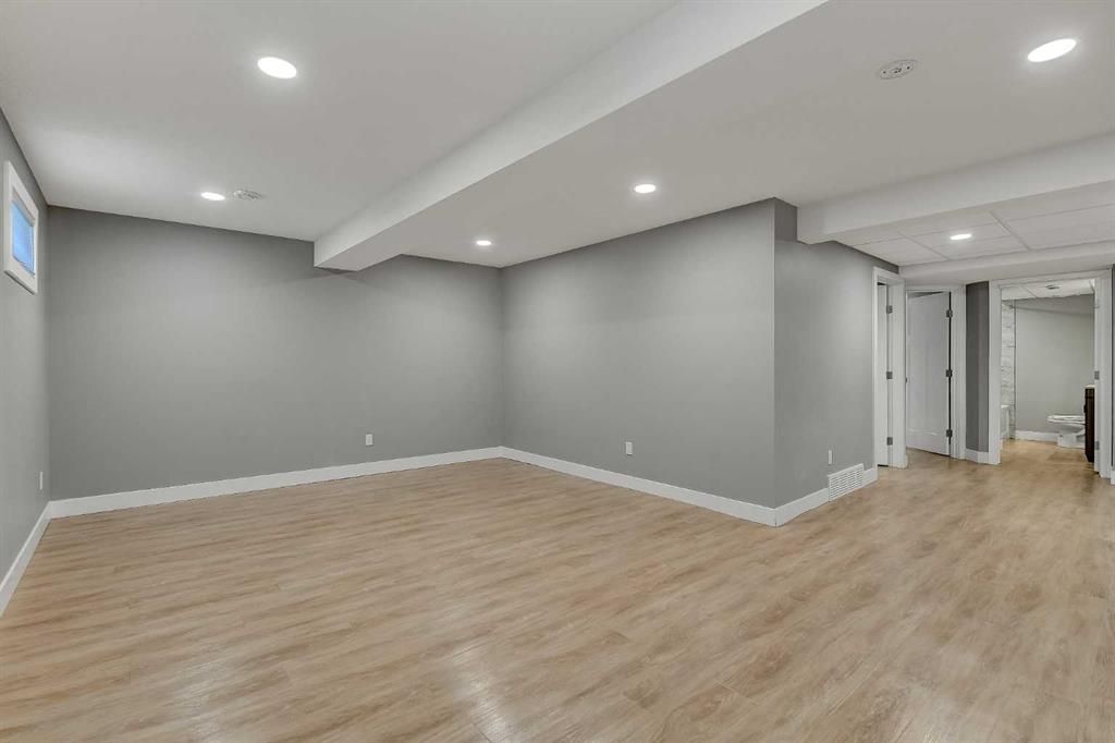 730049 Range Road 51   - Photo 18