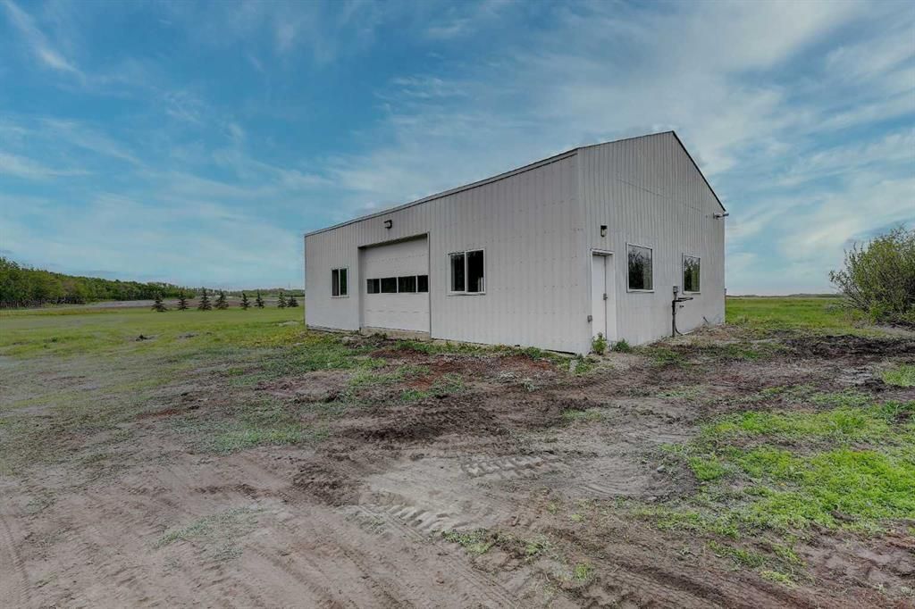730049 Range Road 51   - Photo 30