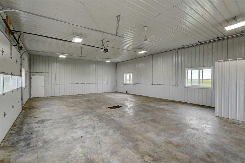 730049 Range Road 51   - Photo 31