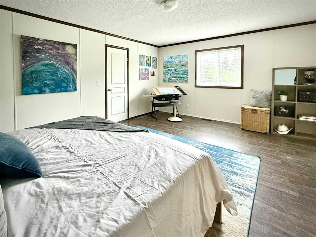 734017 Range Road 65   - Photo 37