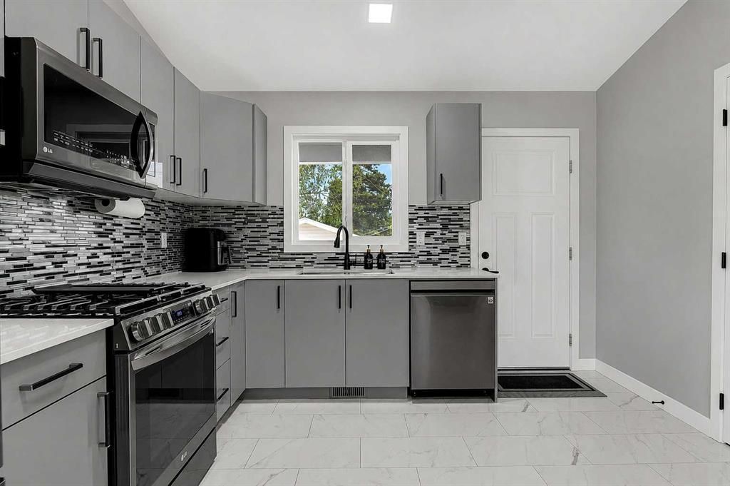 9638 112 Avenue  - Photo 11