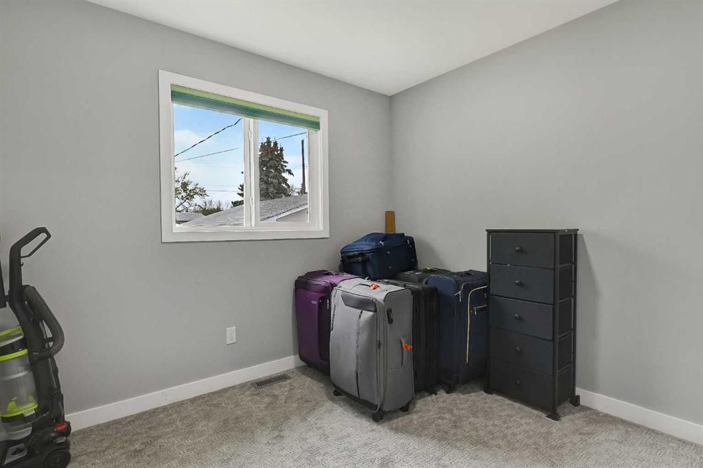 9638 112 Avenue  - Photo 19