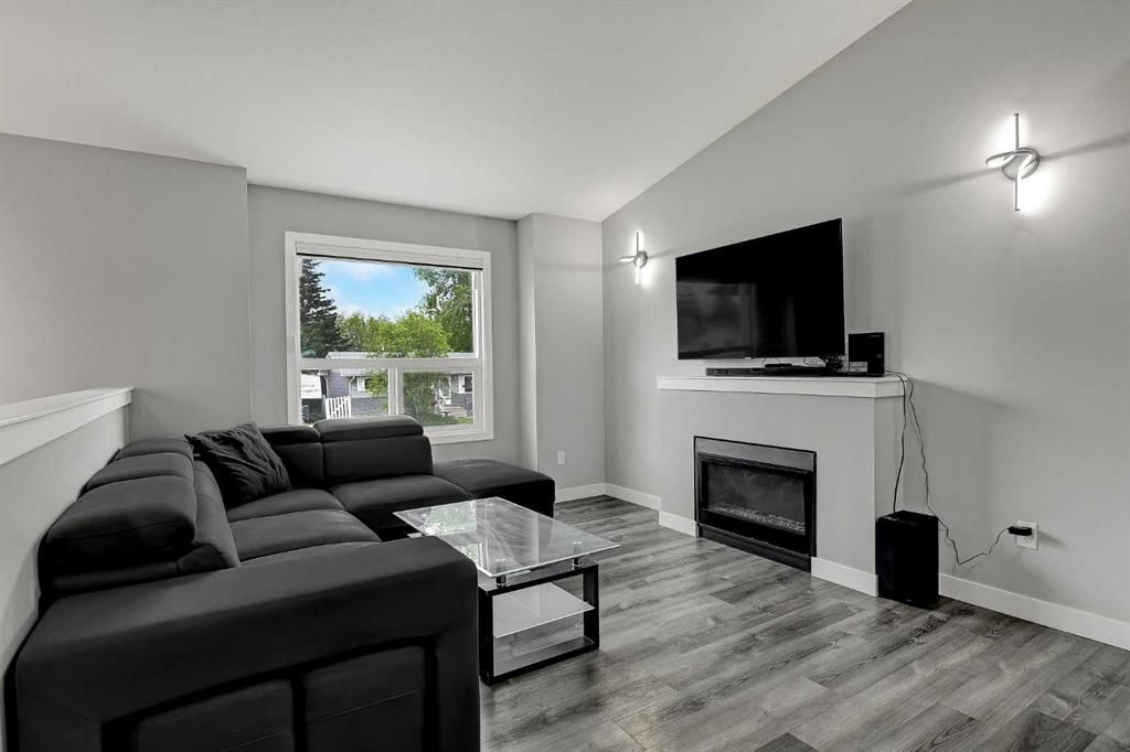 9638 112 Avenue  - Photo 5