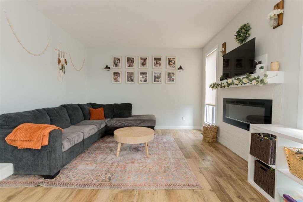 8841 85A Avenue  - Photo 14