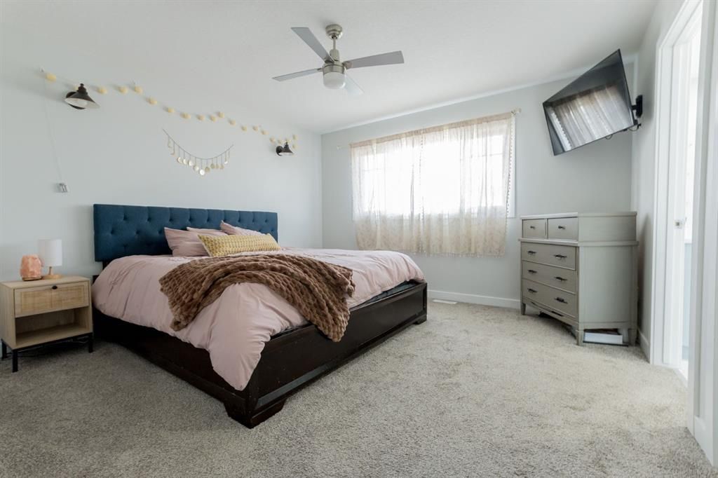 8841 85A Avenue  - Photo 27