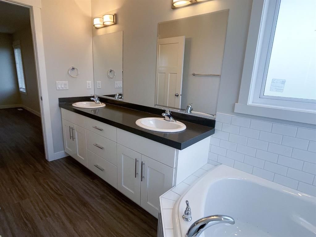 9521 88 Street  - Photo 20