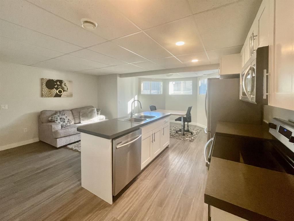 9521 88 Street  - Photo 36