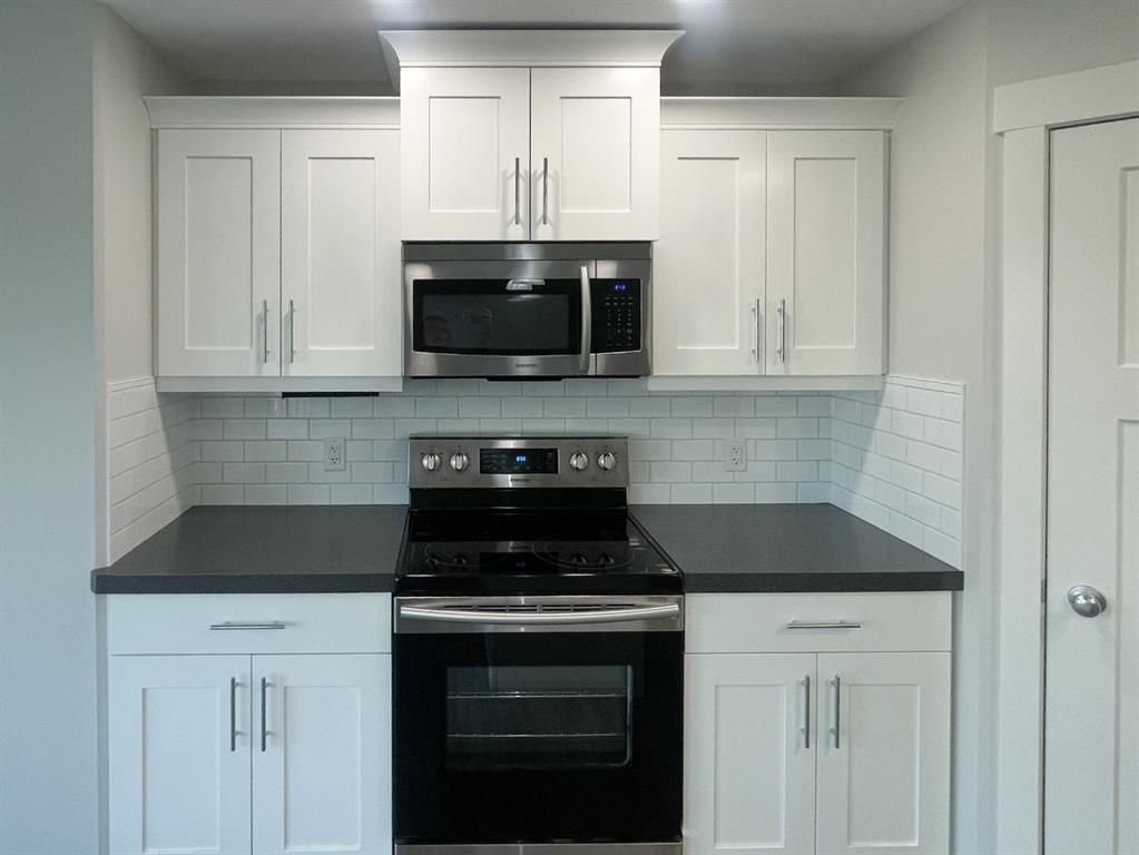 9521 88 Street  - Photo 9