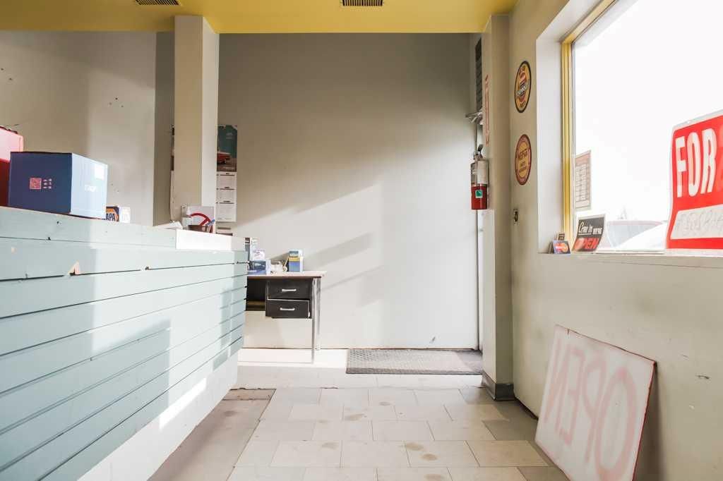 9934 100 Avenue  - Photo 15