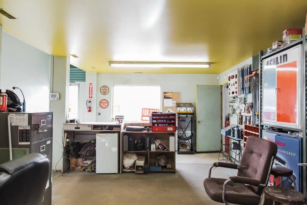 9934 100 Avenue  - Photo 21