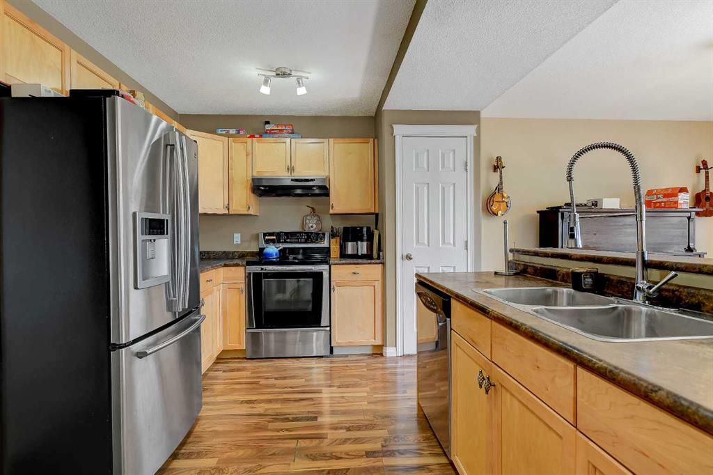 8717 65 Avenue  - Photo 11