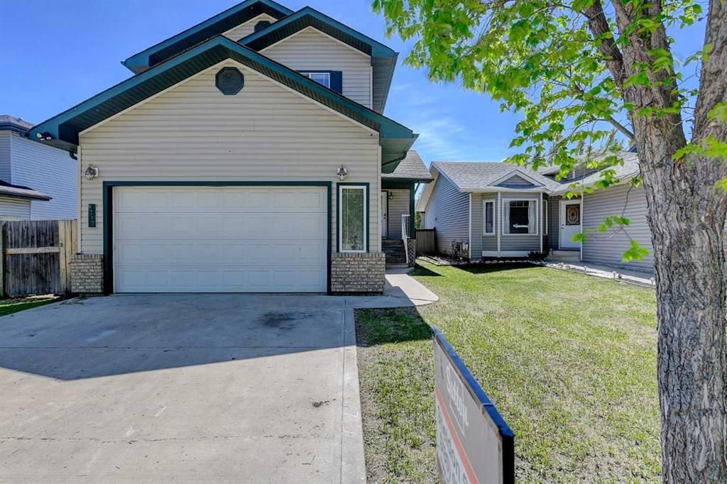 8717 65 Avenue  - Photo 2
