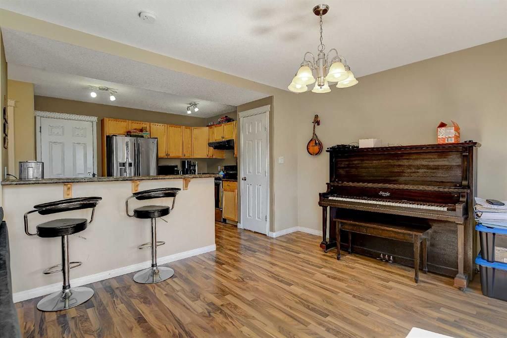 8717 65 Avenue  - Photo 7