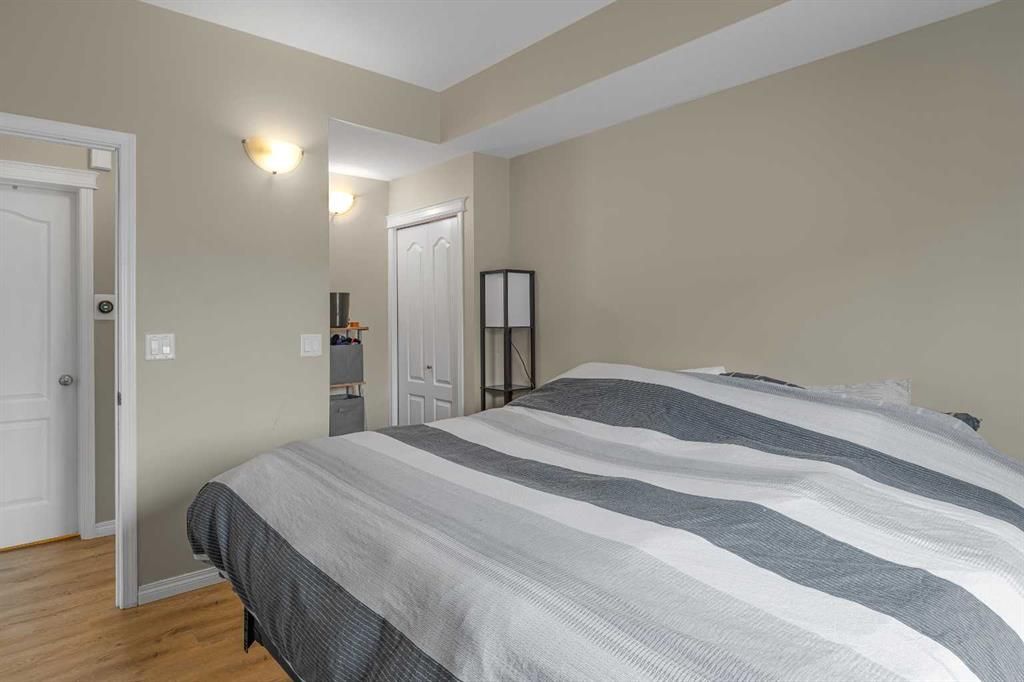 D102, 8640 103 Avenue  - Photo 17