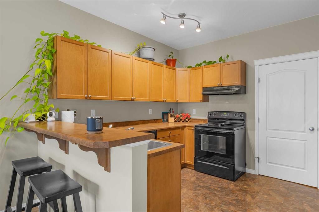 D102, 8640 103 Avenue  - Photo 9