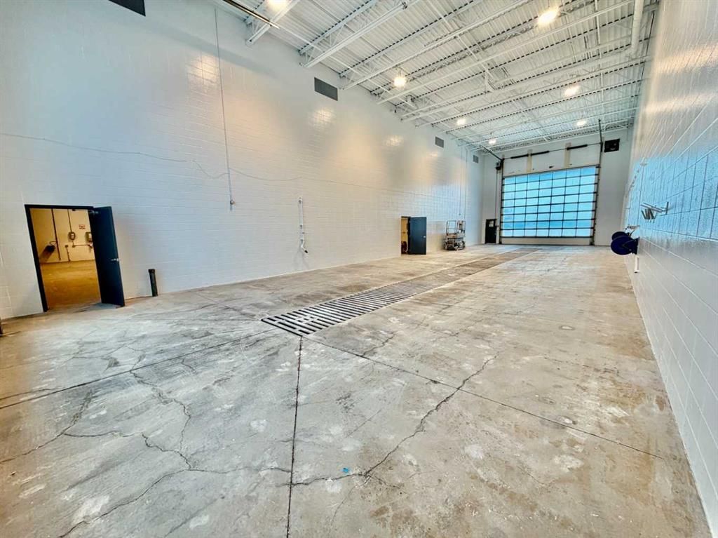 60073 Township Road 730   - Photo 18