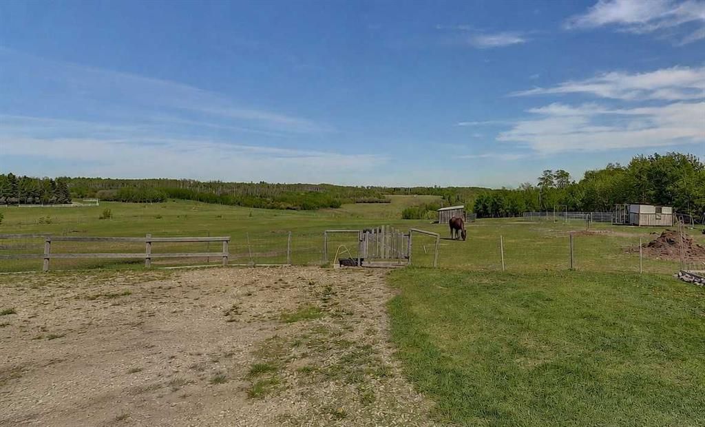 743001 Range Road 51   - Photo 33