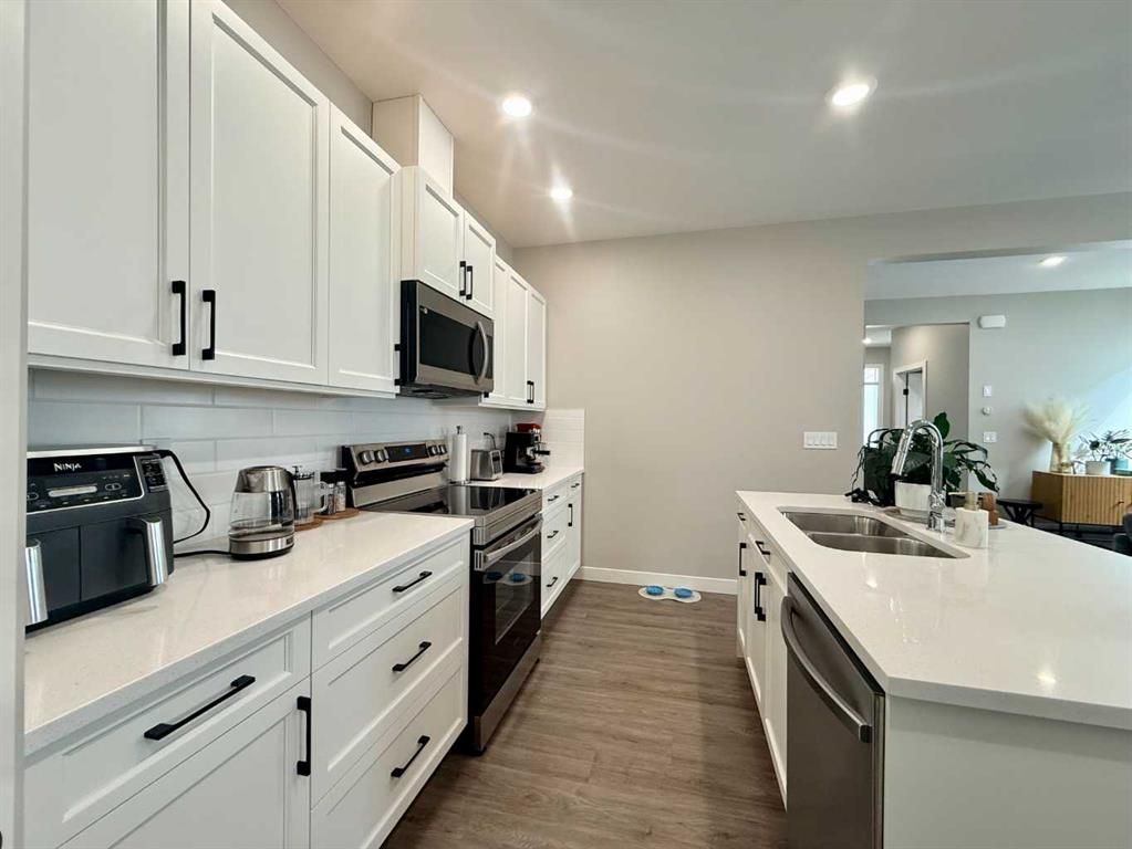 10227A 149 Avenue  - Photo 12