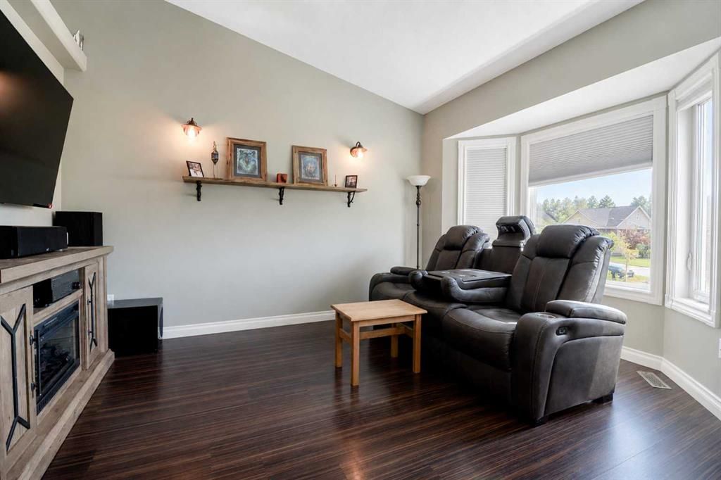 10113 93 Street   - Photo 6