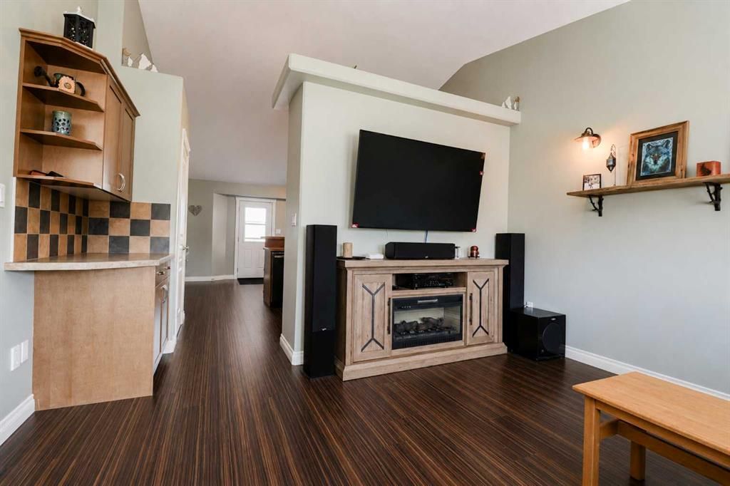 10113 93 Street   - Photo 8