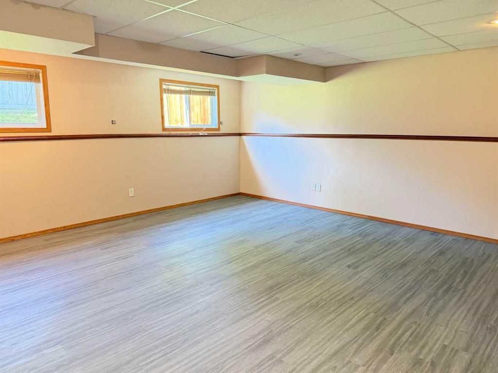 144 Pinnacle Avenue  - Photo 19