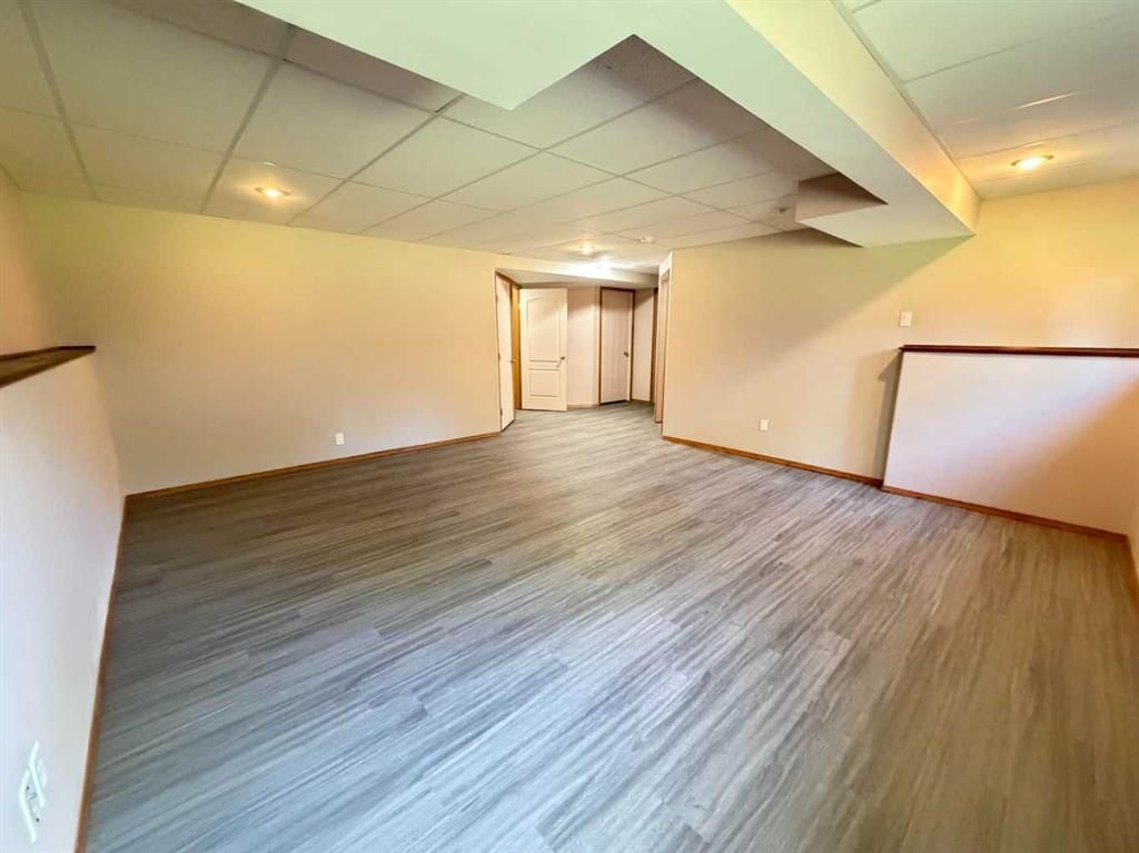 144 Pinnacle Avenue  - Photo 20