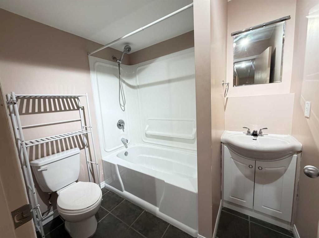 144 Pinnacle Avenue  - Photo 23