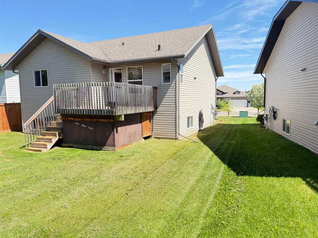 144 Pinnacle Avenue  - Photo 29