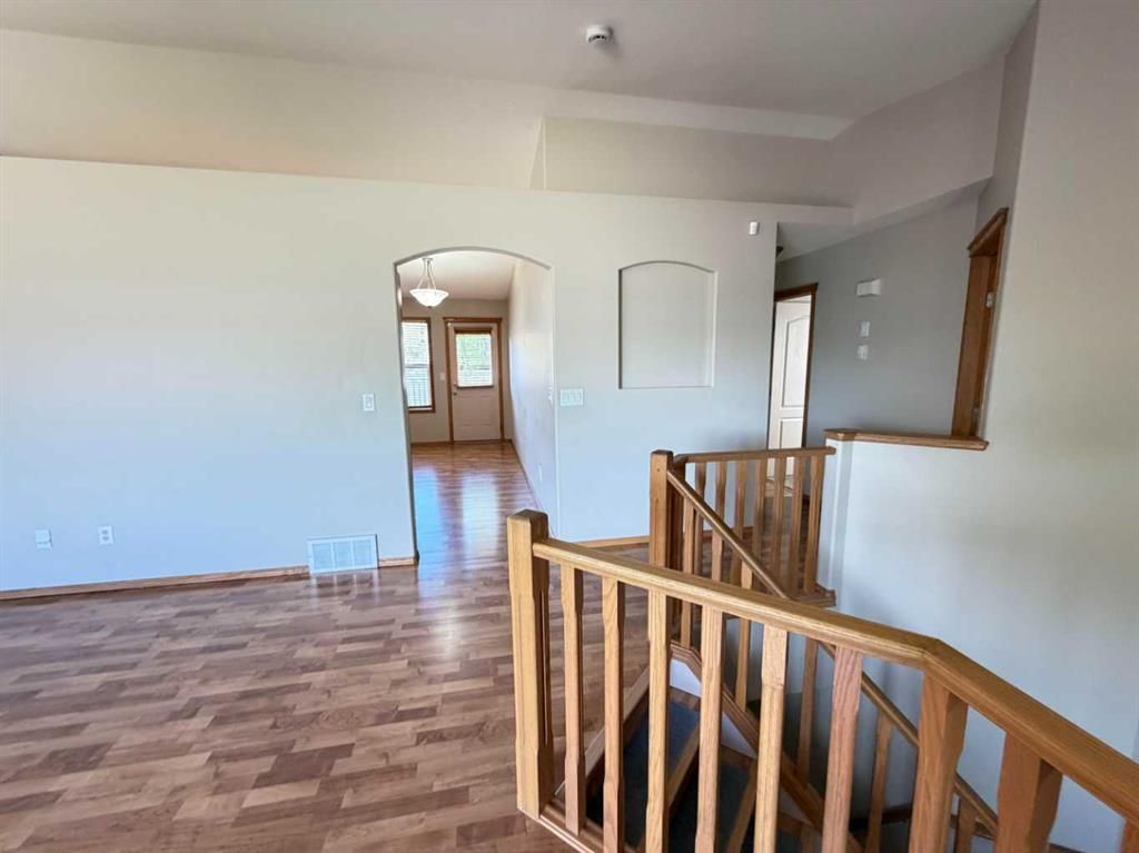144 Pinnacle Avenue  - Photo 6