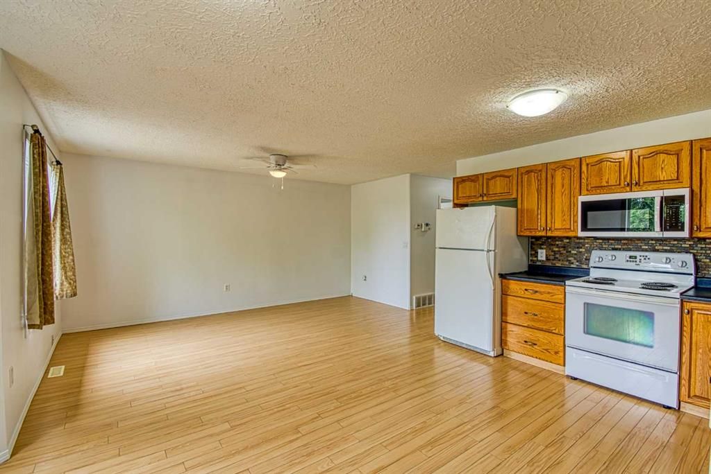 10312B 103 Street  - Photo 7
