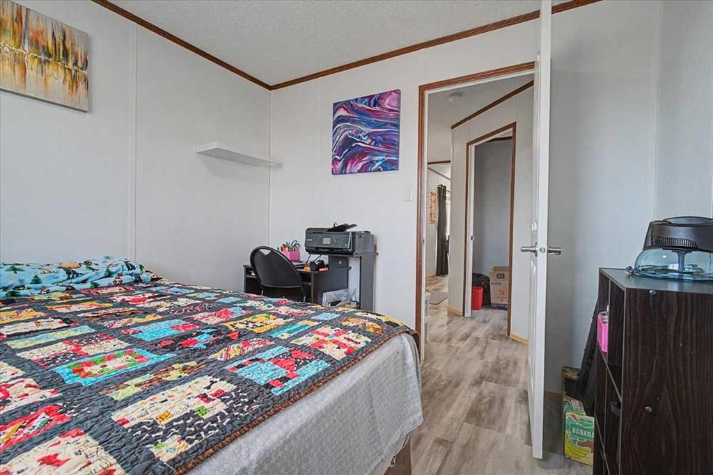 9530 112 Avenue  - Photo 20