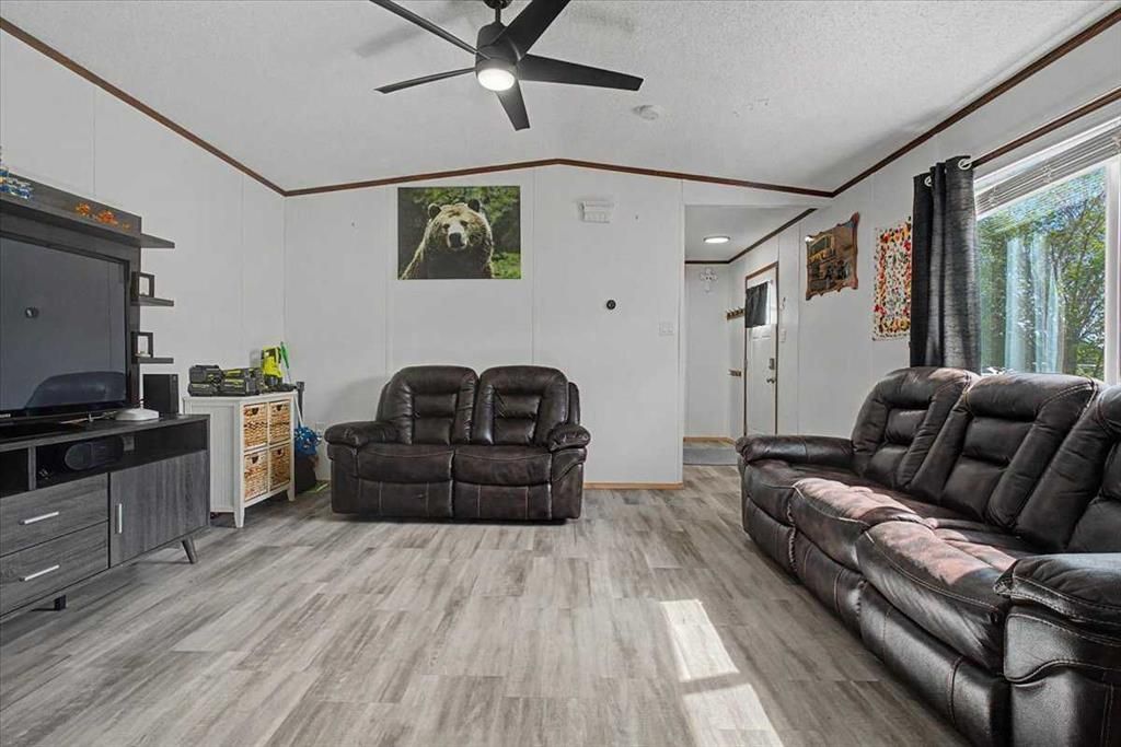 9530 112 Avenue  - Photo 7
