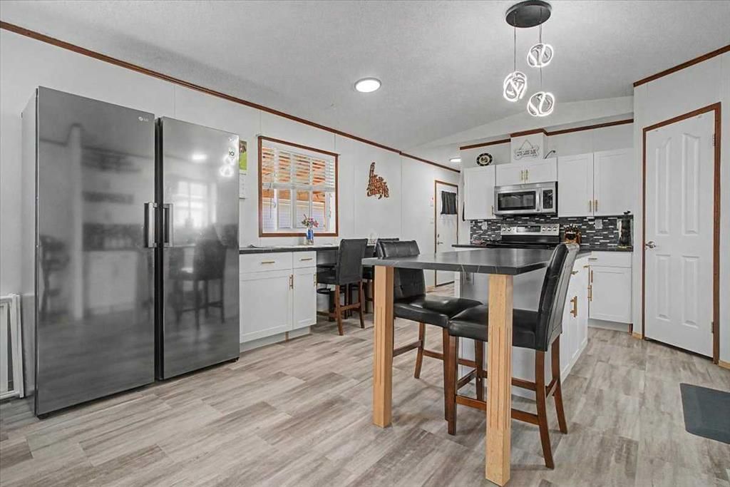 9530 112 Avenue  - Photo 8