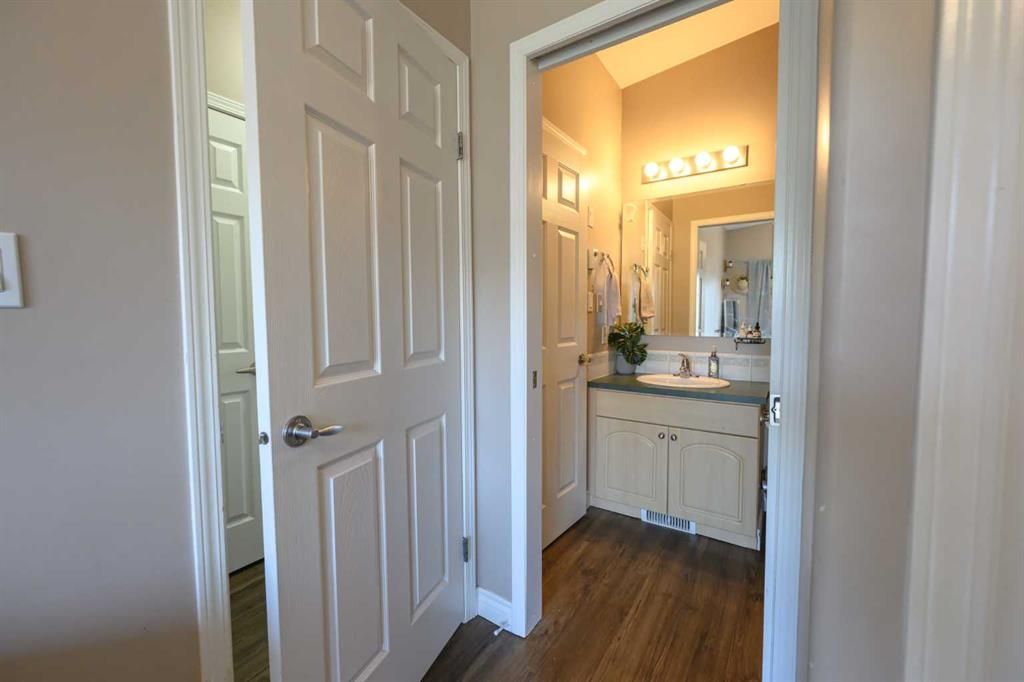 9249 94 Avenue  - Photo 10