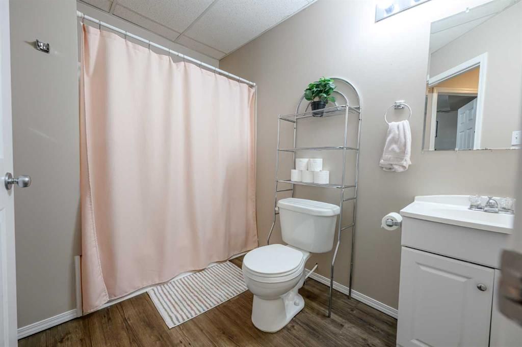 9249 94 Avenue  - Photo 16