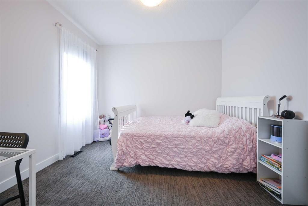 11334 62 Avenue  - Photo 17