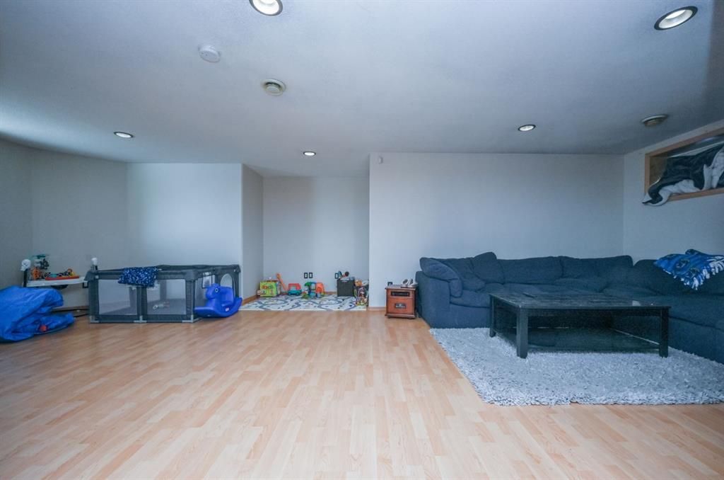 8933 114 Avenue  - Photo 21