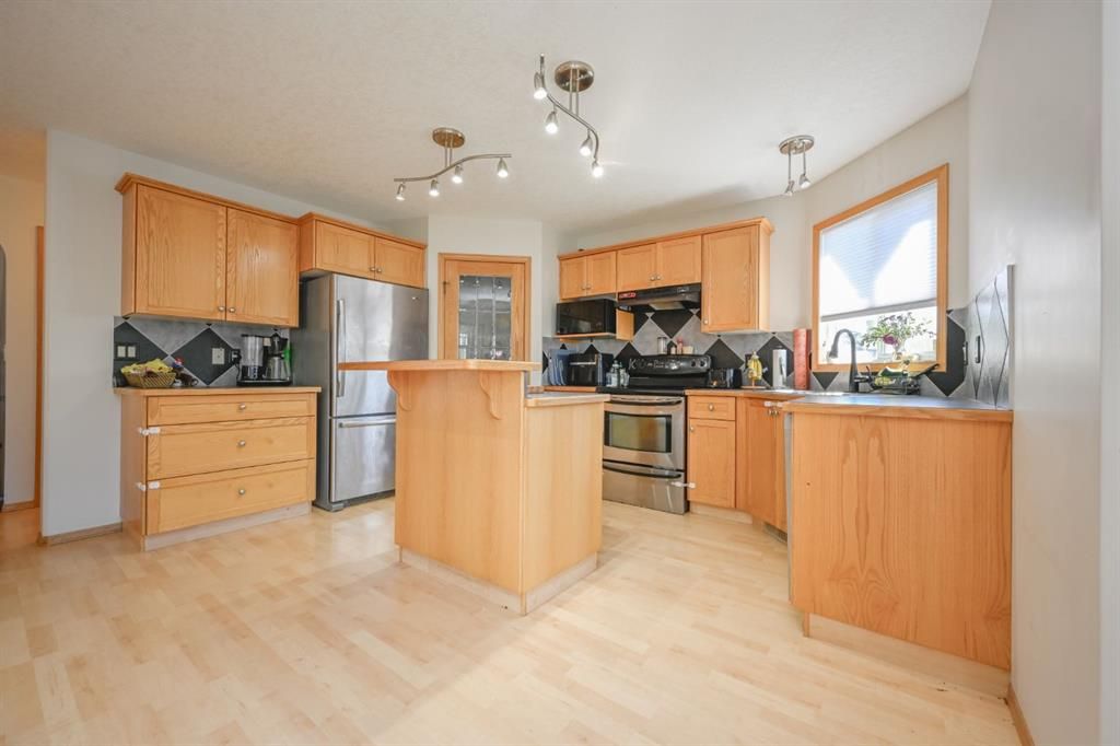 8933 114 Avenue  - Photo 9