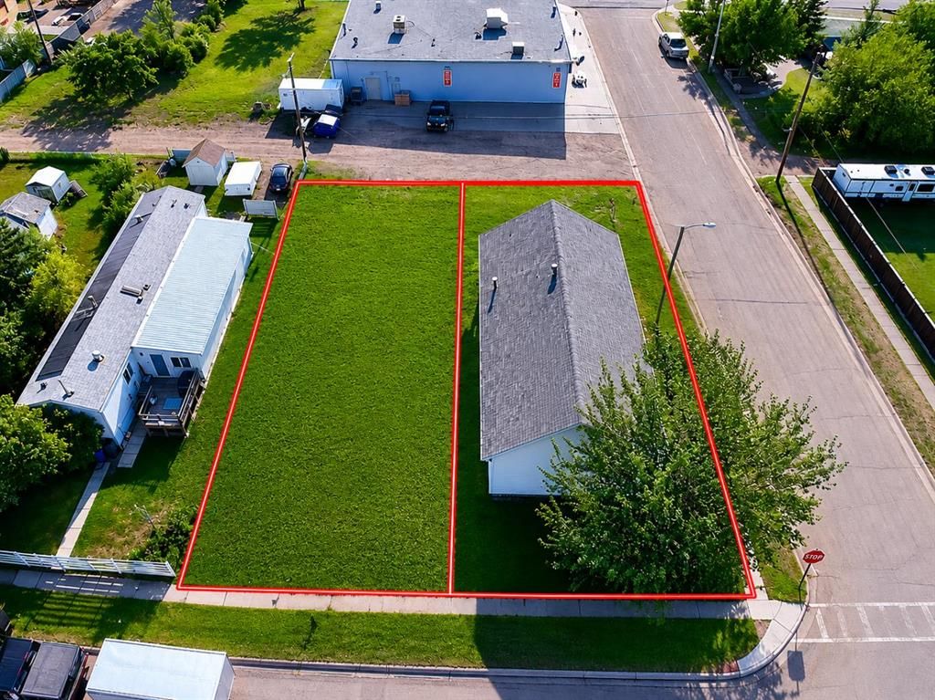 9832 99 Street  - Photo 3