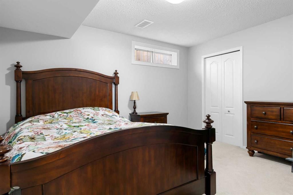 7701 106A Street  - Photo 22