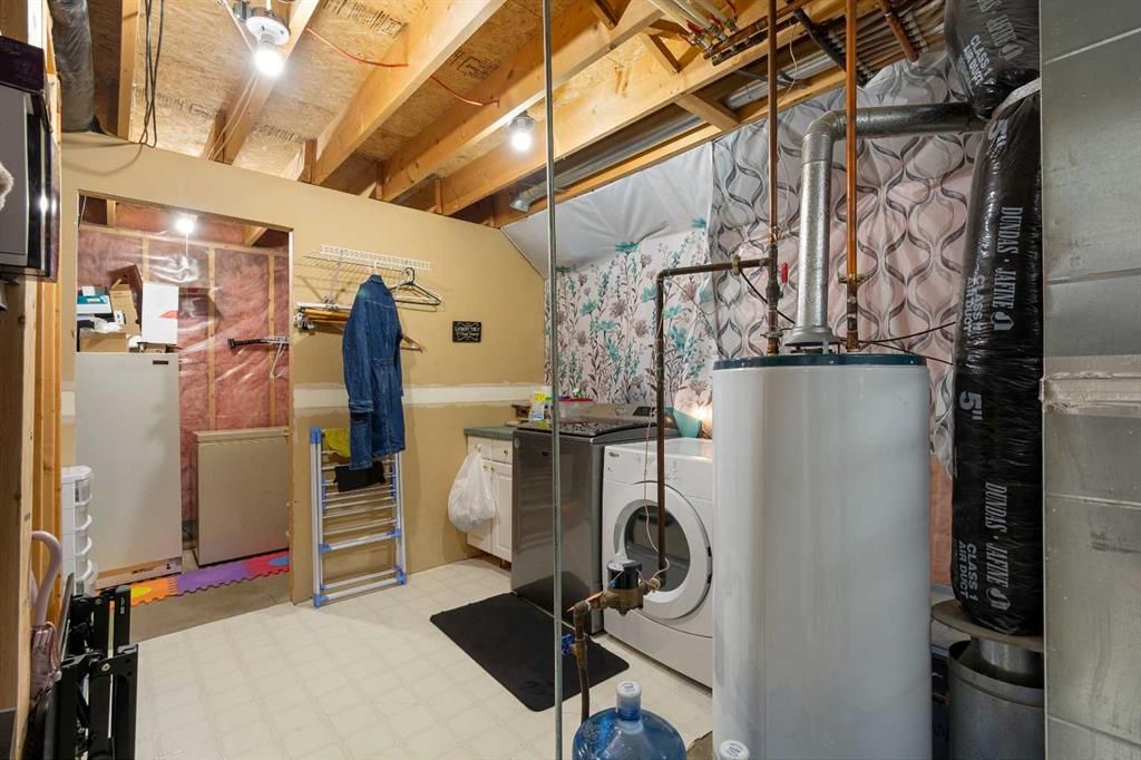 7701 106A Street  - Photo 25