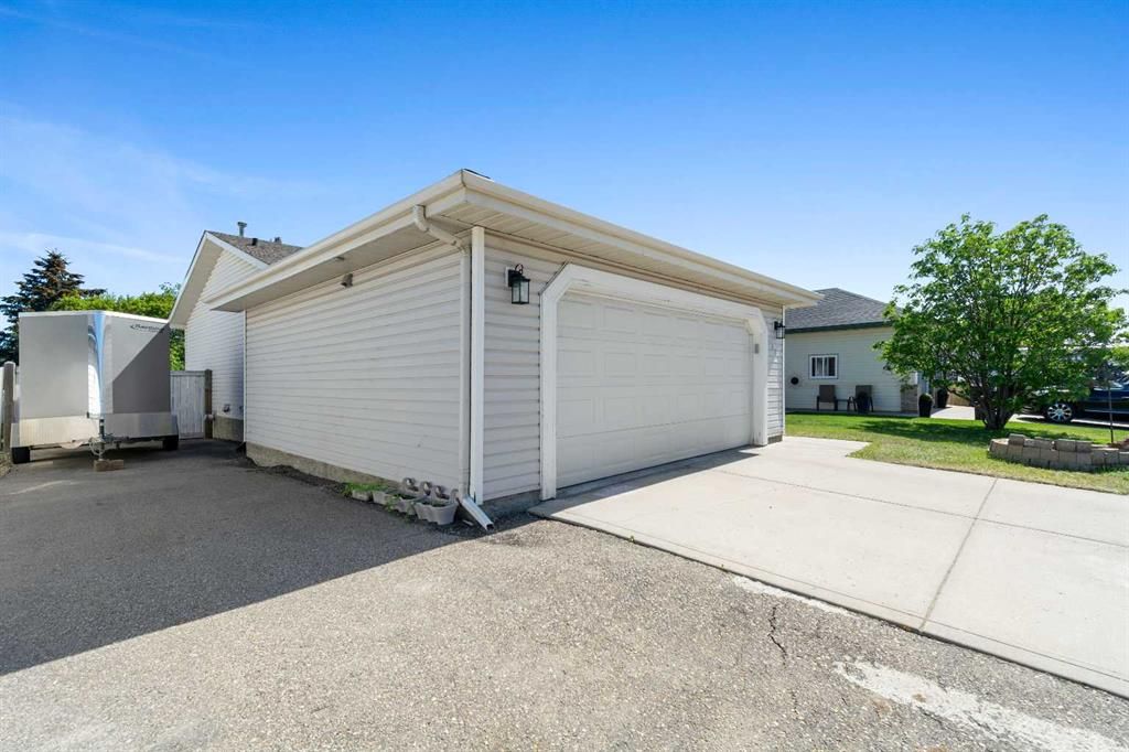 7701 106A Street  - Photo 4