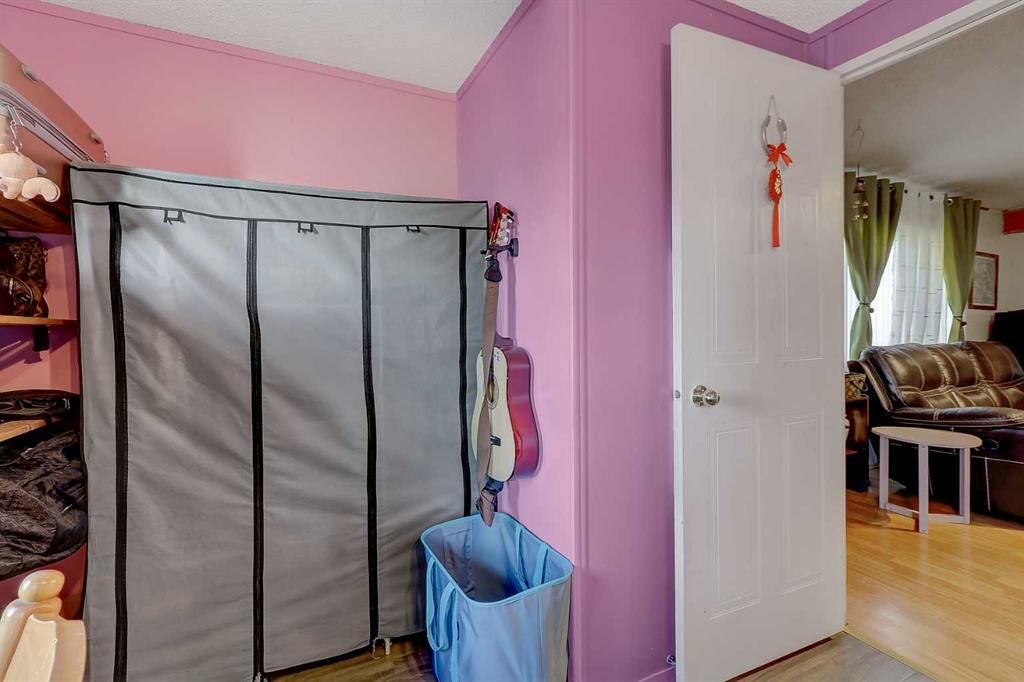 10115 99 Avenue  - Photo 16