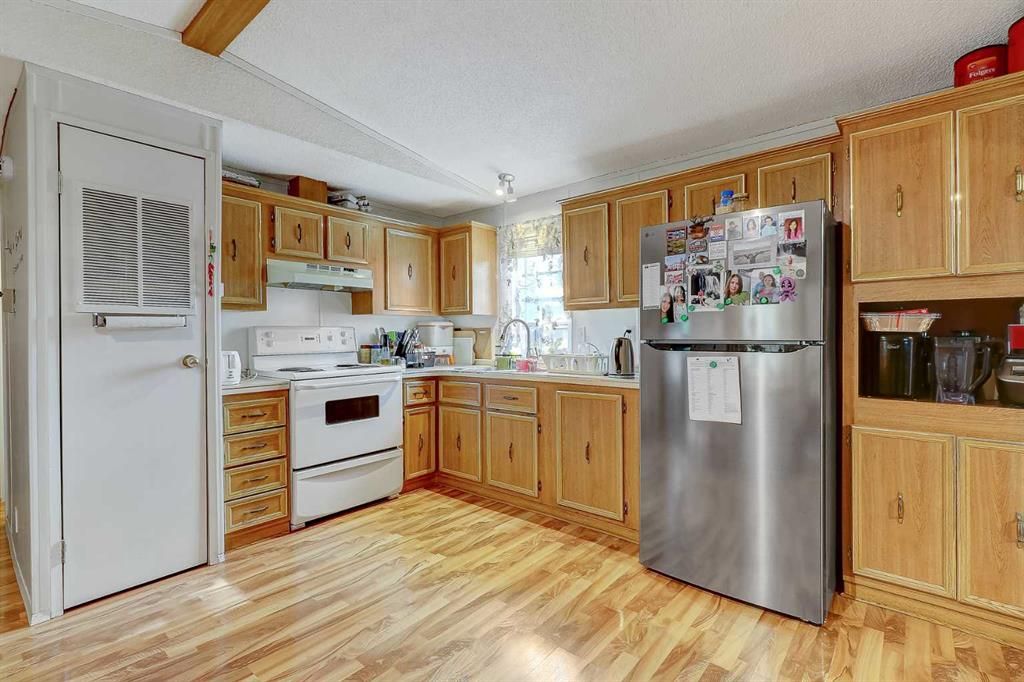 10115 99 Avenue  - Photo 9
