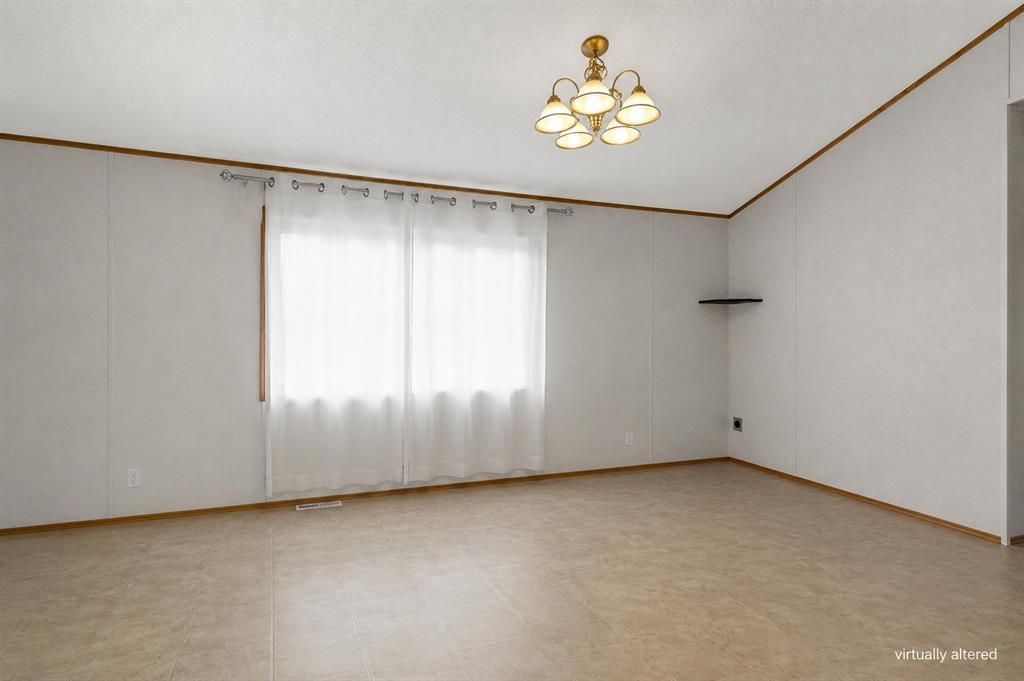 9518 111 Avenue  - Photo 6