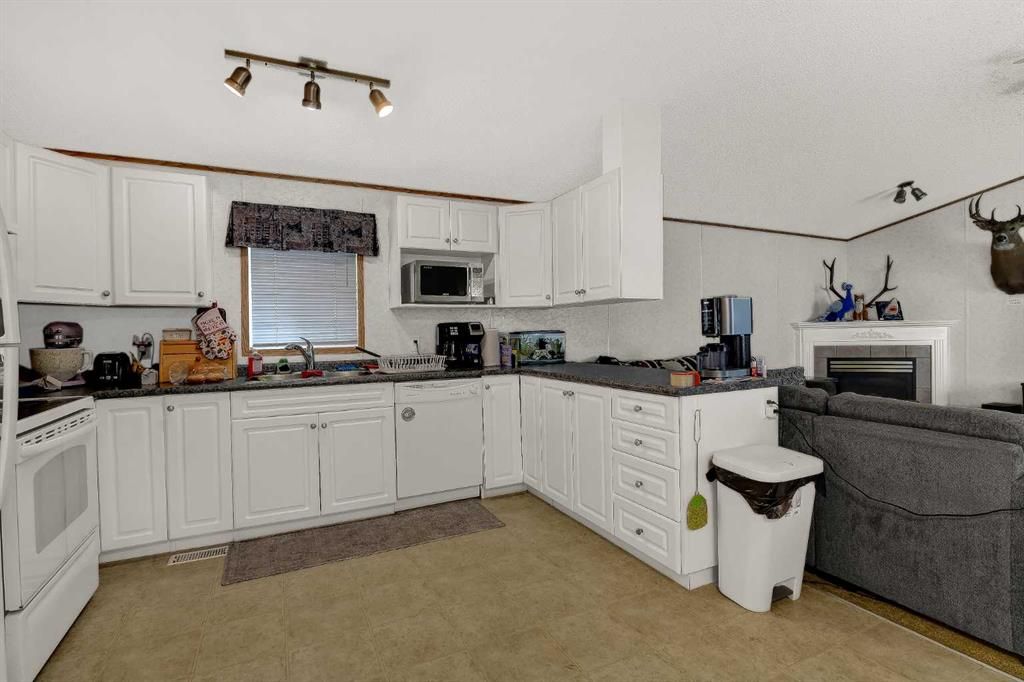 9518 111 Avenue  - Photo 9