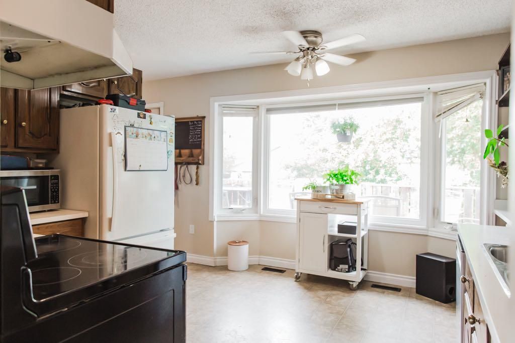 9332 70A Avenue  - Photo 10