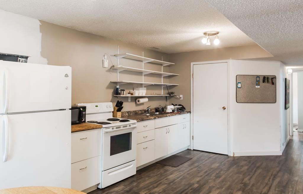 9332 70A Avenue  - Photo 23