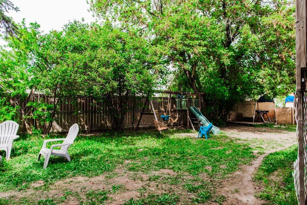 9332 70A Avenue  - Photo 30